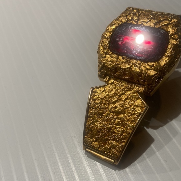 Gold * nugget digital watch ! - Picture 7 of 13